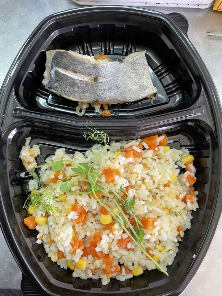 Рыба с рисом и овощами